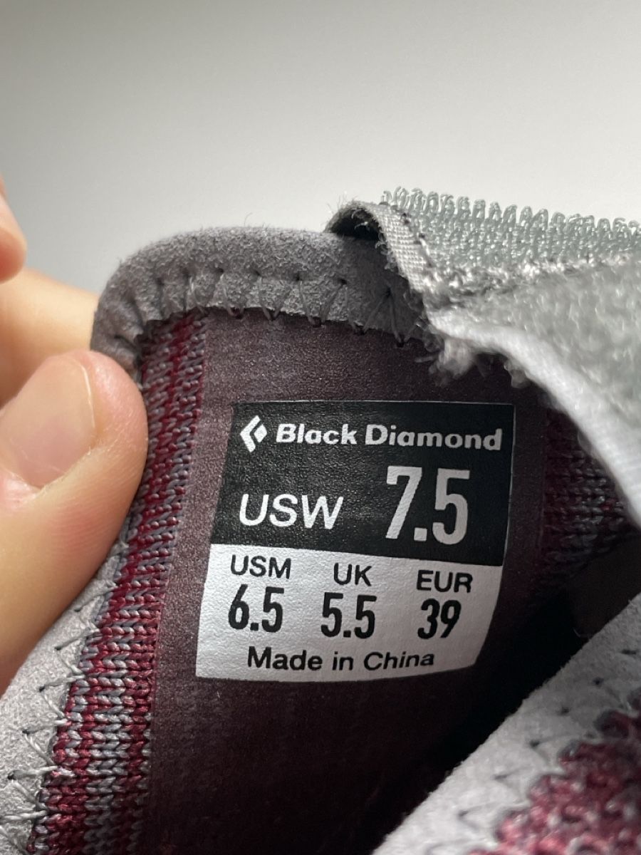 Black Diamond Scarpe da donna: Chaussons d'escalade Black Diamond, taille 39 – Usato da Cressier NE venduto da leiestla 4