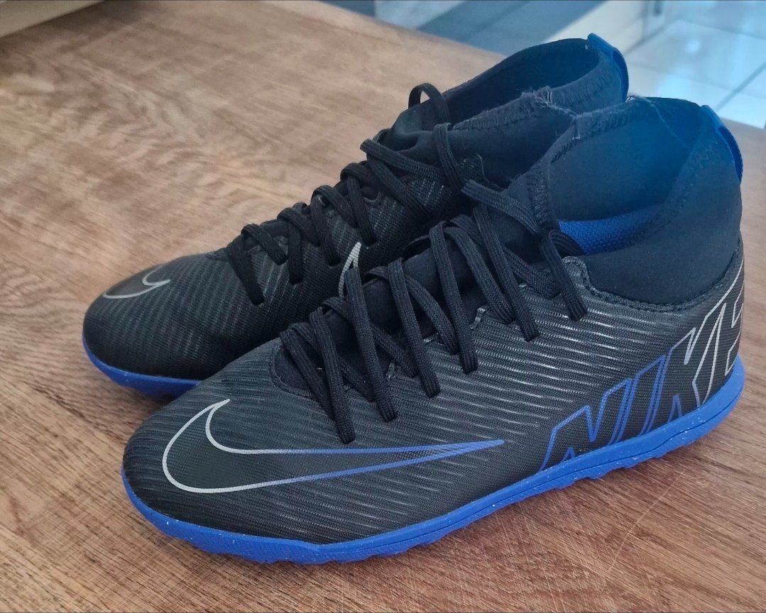 Scarpe per ragazzi: Nike Turnschuhe gr.36 – Usato da Schüpfen venduto da ann_9zfs