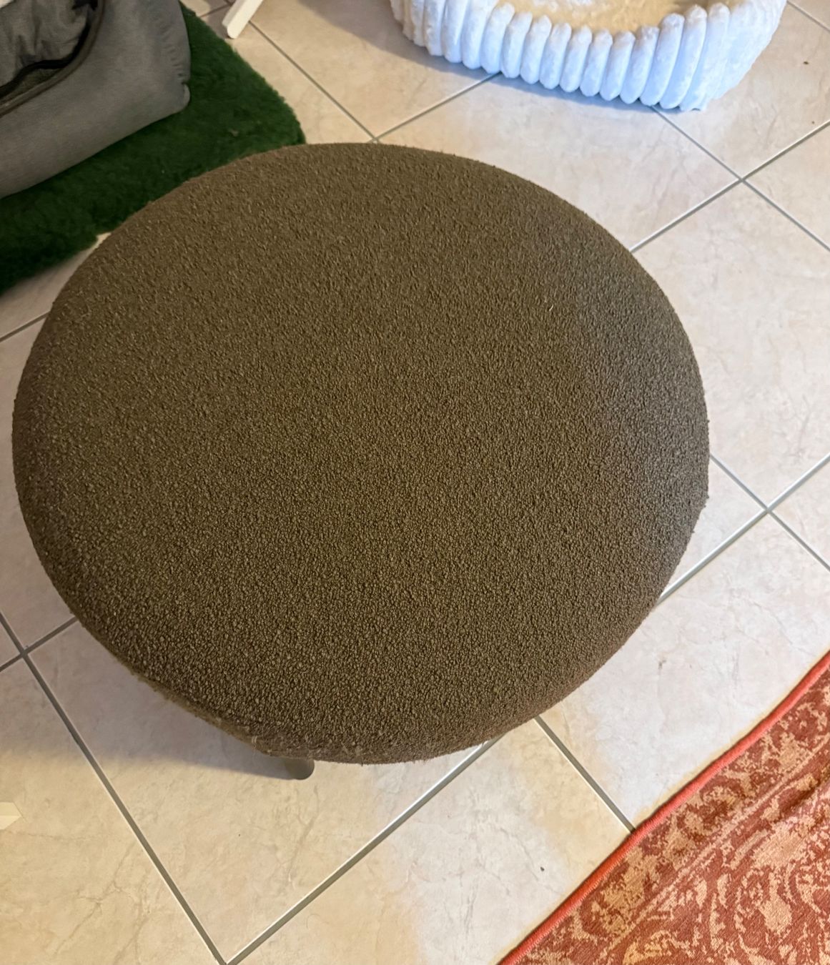 Kartell Sofas: Canapé 3 places et pouf Lunam – Gebraucht aus Courroux von Skarlette 1