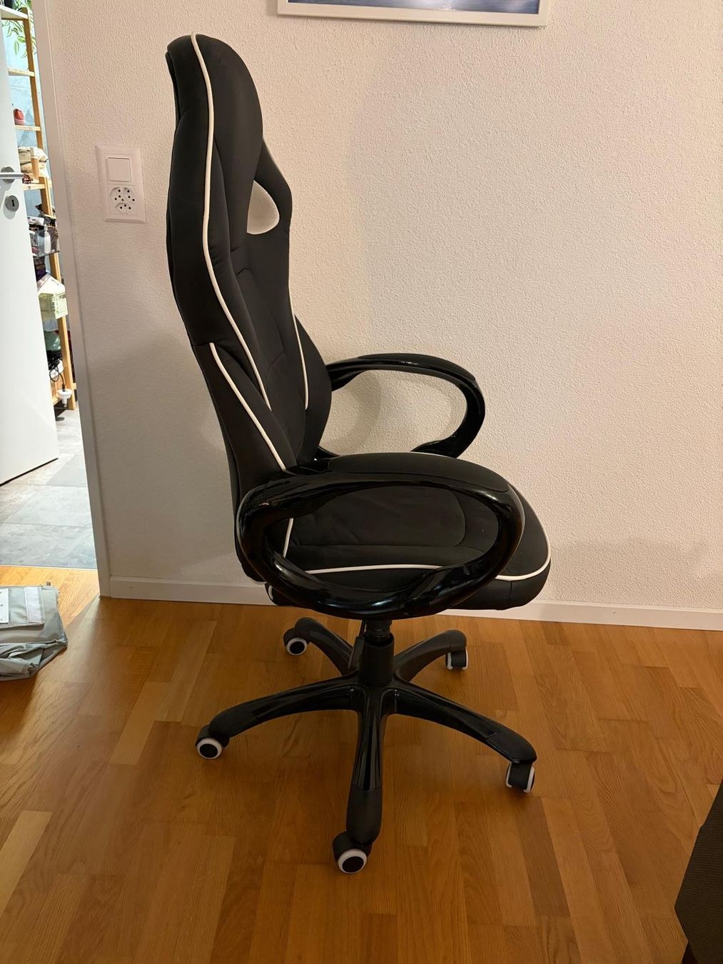 Sedie: Gaming-/Bürostuhl – Nuovo (secondo la descrizione) da Thun venduto da Abartos 1