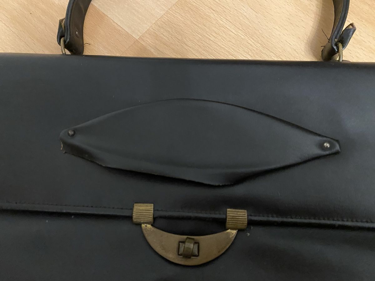 Borse da donna: Vintage Handtasche aus Leder, Schwarz – Usato da Buchrain venduto da Sisi83 1