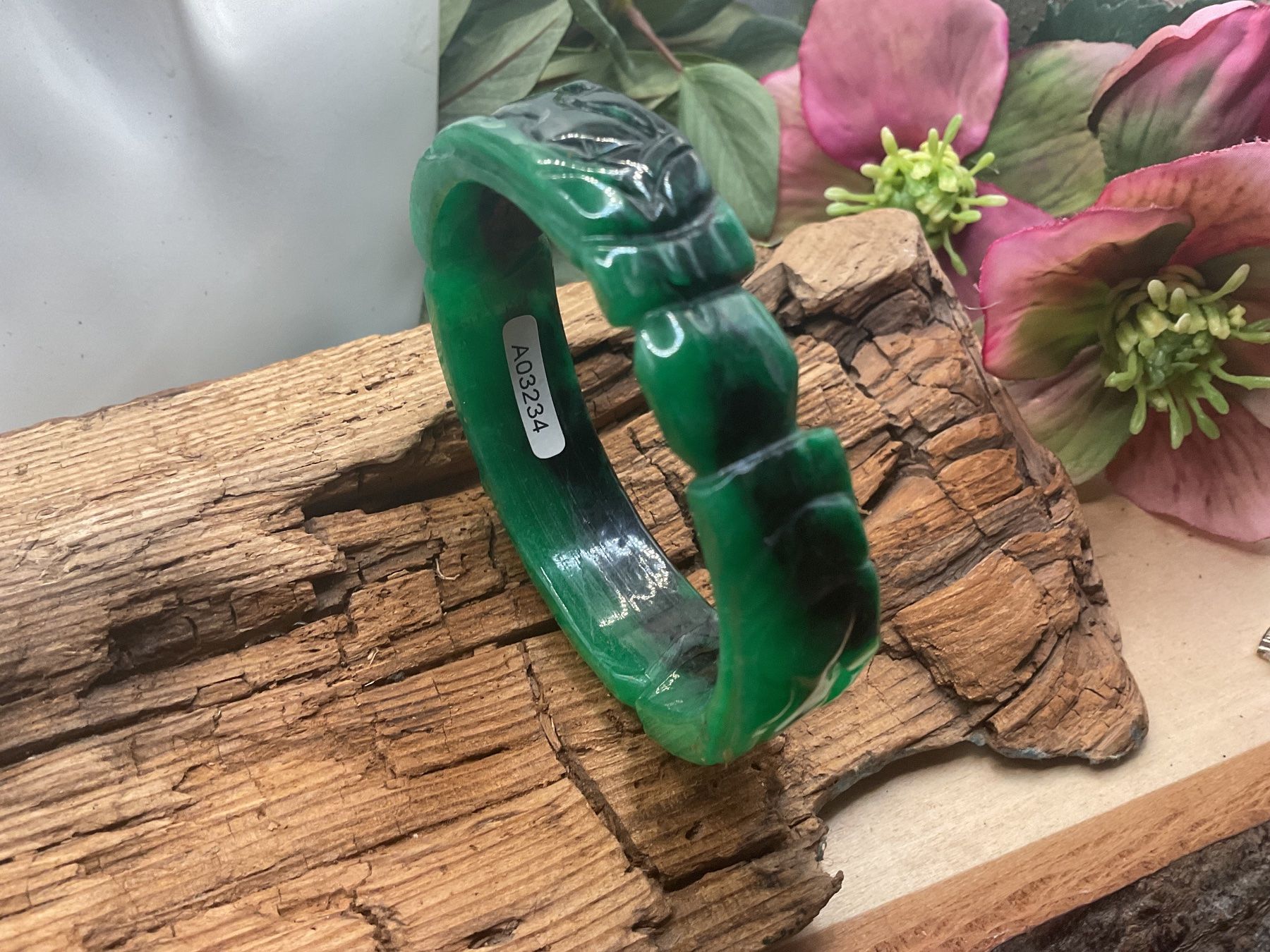 Bracciali & Braccialetti: Jadeit Armreif, Innendurchmesser 61mm – Nuovo (secondo la descrizione) da luzern venduto da Alpendorf1 1
