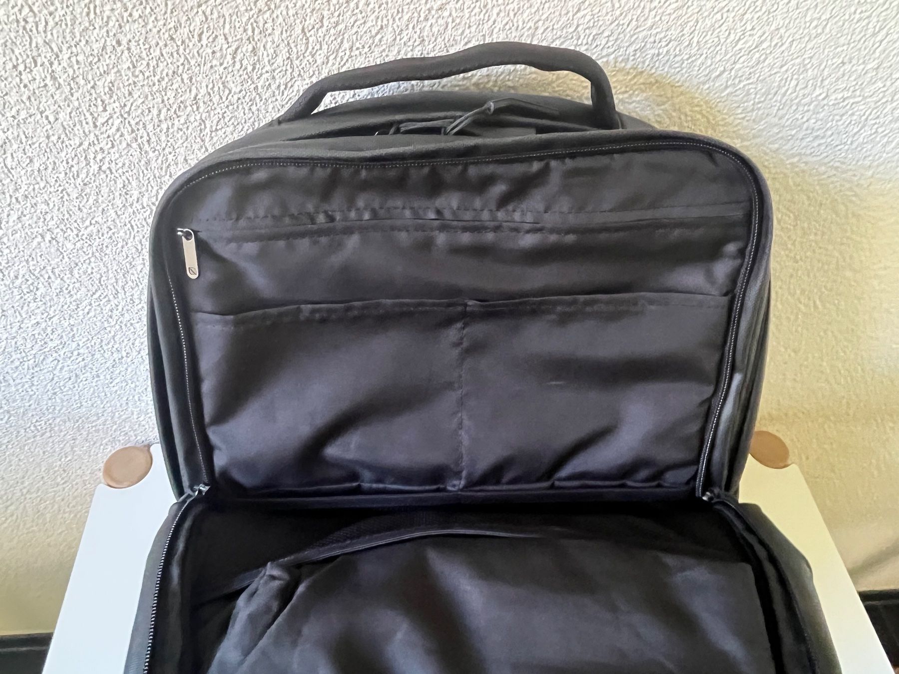 Incase Rucksäcke: Incase City Backpack – Gebraucht aus Zürich von lbl78 3