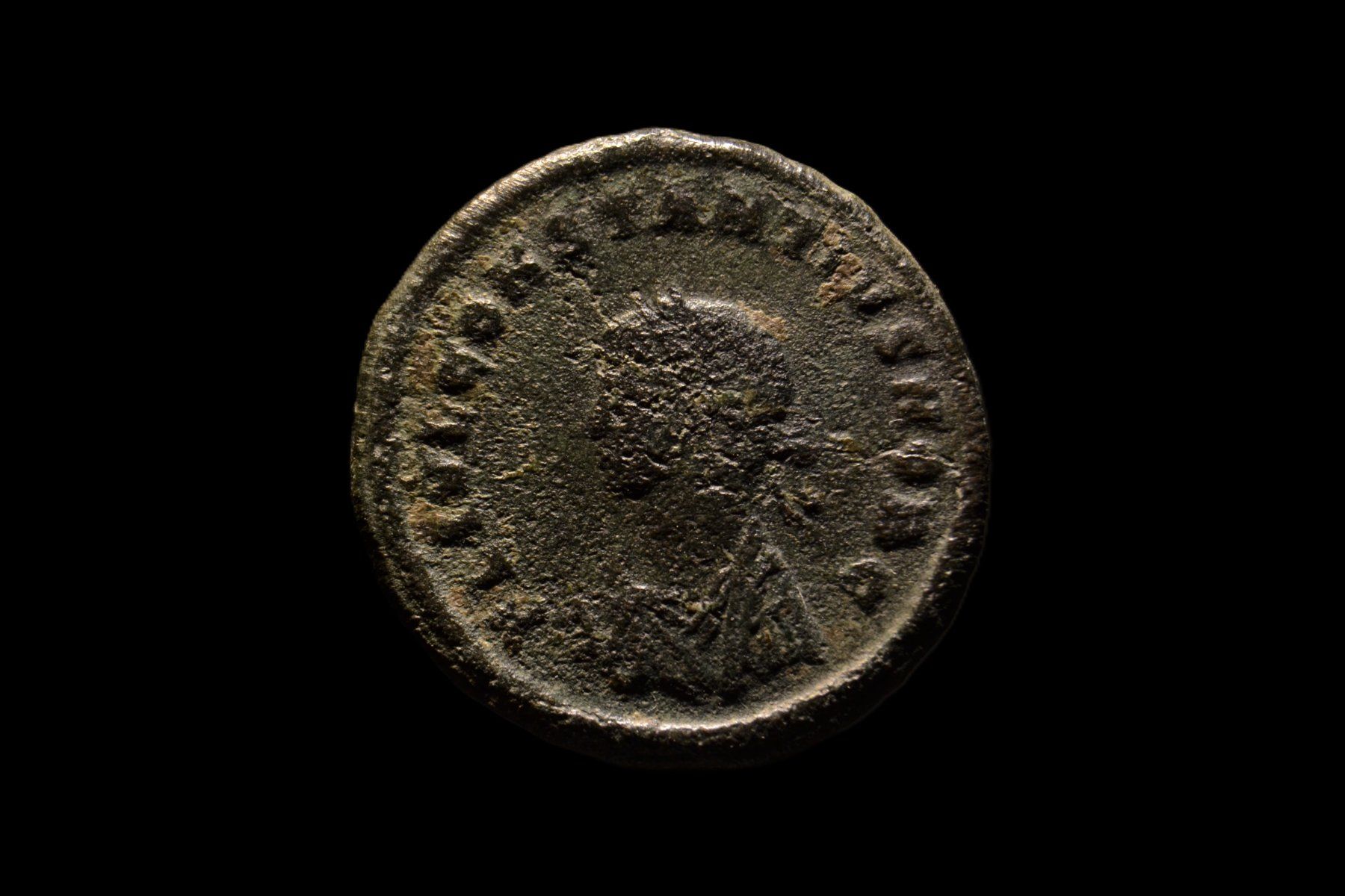 Tutti le monete: Römische Münze Constantinus II – Usato da Winterthur venduto da MountOlympus