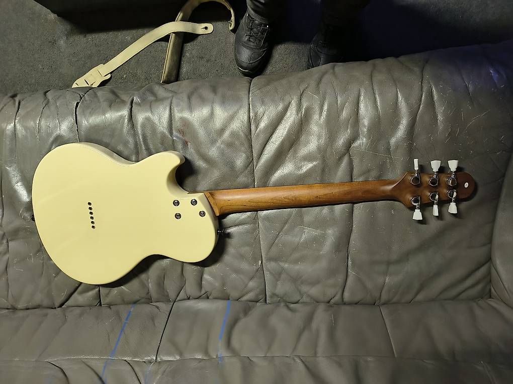 Strumenti musicali: Shergold Provocateur  – Nuovo e nell'imballaggio originale da Biel/Bienne venduto da Djai 4