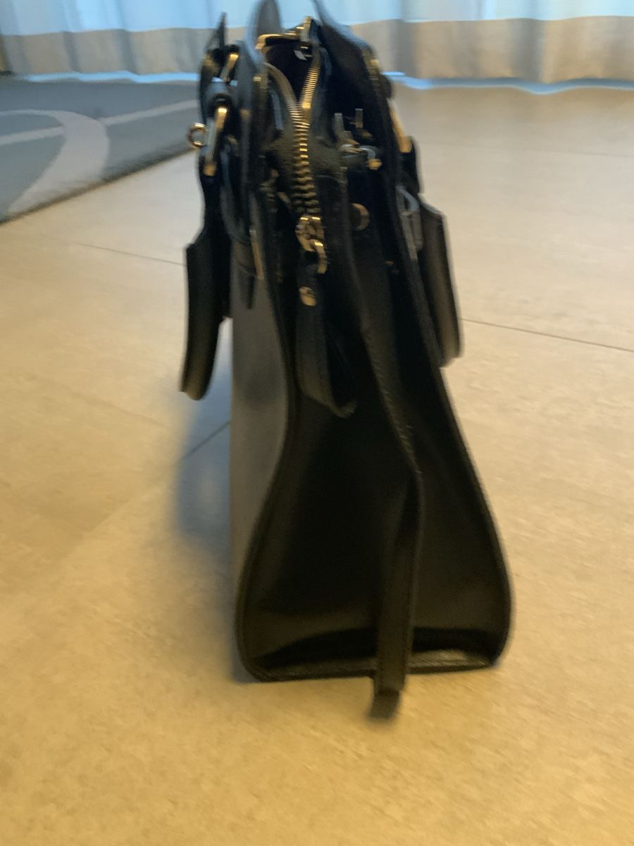Navyboot Taschen für Damen: Elegante Handtasche, Navyboot, neuwertig – Neu (gemäss Beschreibung) aus Lotzwil von Figaro2003 4