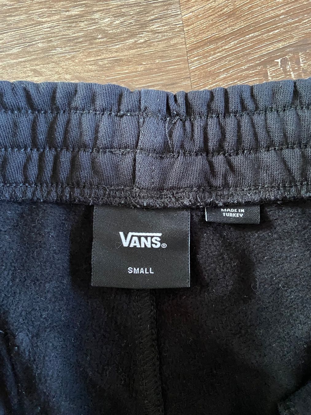 Vans Pantaloni: Vans Shorts Gr. S – Usato da Muttenz venduto da bargain_hunter 1