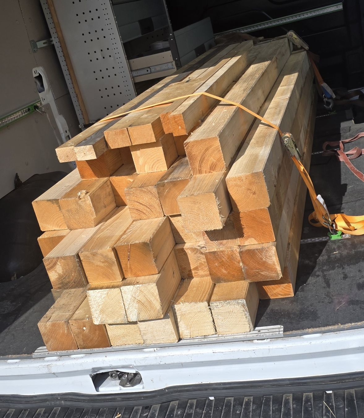 Holzartikel: Kant Holz verschiedene länge – Gebraucht aus Niederuzwil von 262305 3