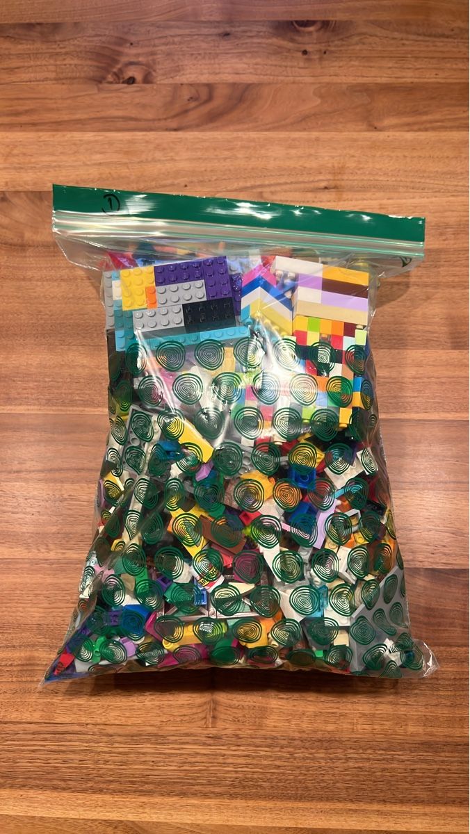 Lego Kit di costruzioni: Bag of assorted Lego bricks – Usato da Zürich venduto da JuneBaby12