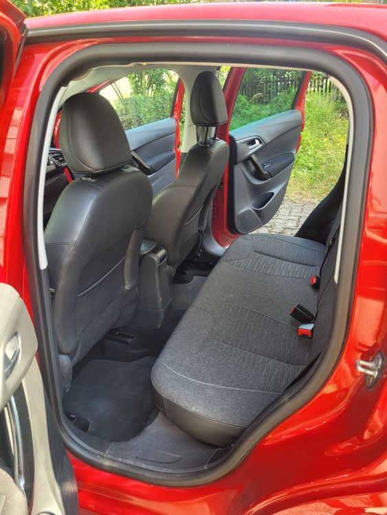 Citroën Automobili: 2016 Citroën c3 1.2 e-vti 82 exclusive, automat, MFK – Usato da Zürich venduto da stupsi777 5