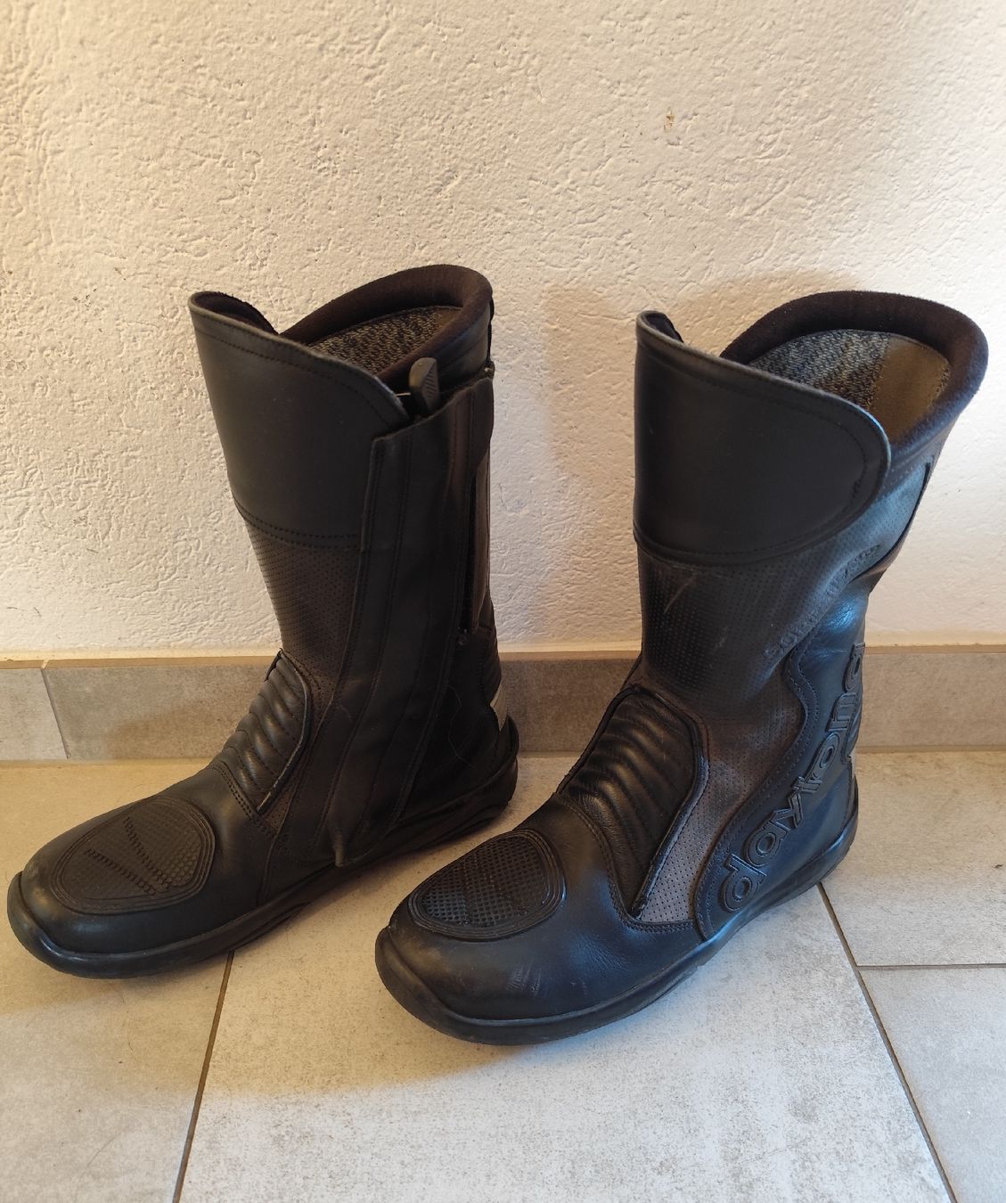 Scarpe da uomo: Bottes de moto Gore-Tex T38 – Usato da St-Léonard venduto da 2pas 1