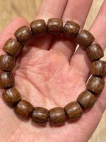 Herren-Armband aus natürlichem Sandelholz