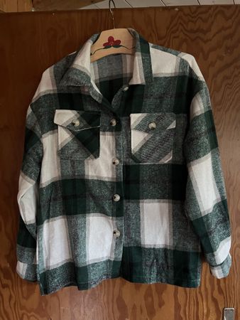 Dünne Jacke