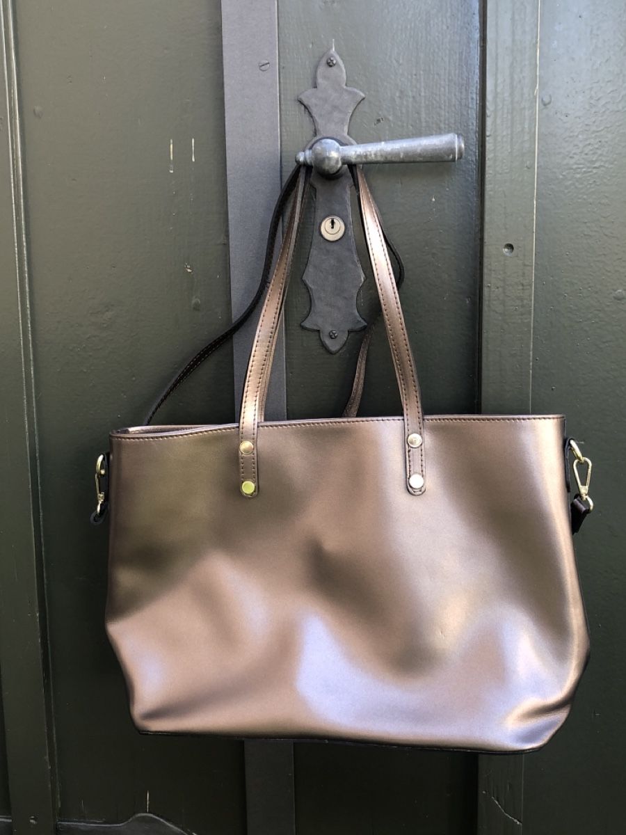 Taschen für Damen: Elegante Handtasche Leder metallic-braun – Gebraucht aus Zürich von nickee888
