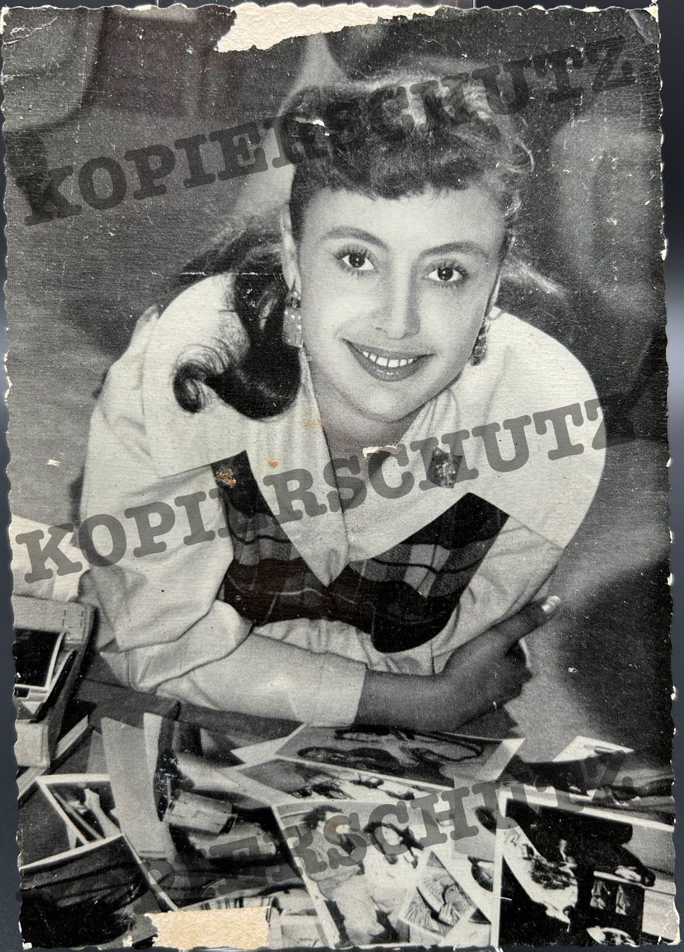 Autografi: Caterina Valente - Postkarte / Autogrammkarte – Usato da Häusernmoos venduto da platten-teller