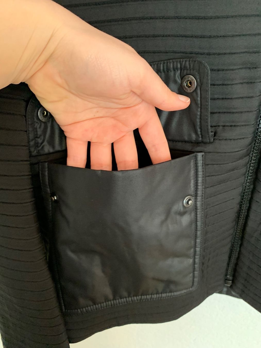 Sandro Giacche: Sandro Paris Jacke schwarz Gr. 36 / S – Usato da Fislisbach venduto da KolibriSecondhand 5