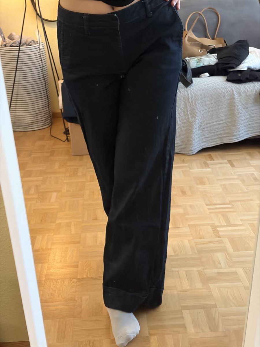 Jeans: My Essential Wardrobe Jeans – Usato da Basel venduto da pau_w9yw 3