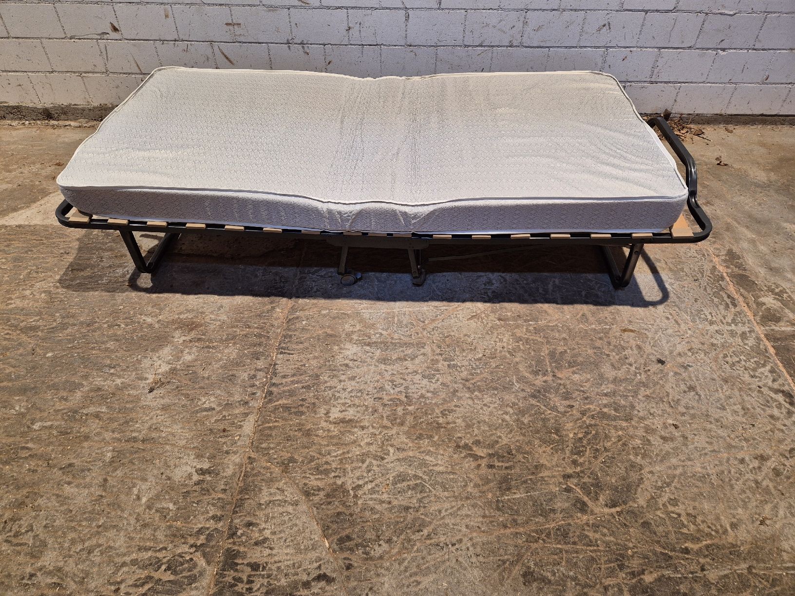 Letti: Gästebett/Klappbett/Notbett – Usato da Adetswil venduto da Hugo54 3