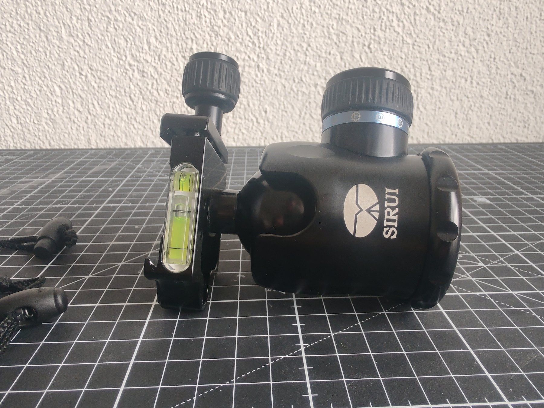 Sirui Stative & Stativköpfe: Sirui K-20X Kugelkopf – Neu (gemäss Beschreibung) aus Basel von vko_5jnx 1