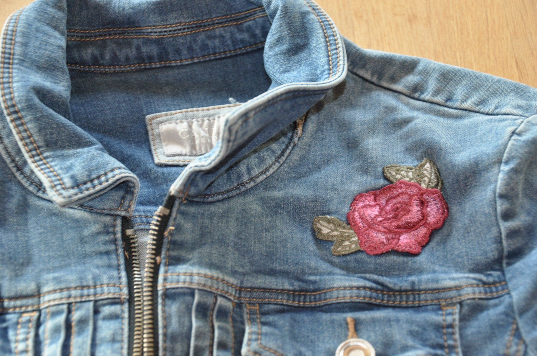 Giacche: Jeans Jacke – Usato da Rothrist venduto da Sheriff94 2