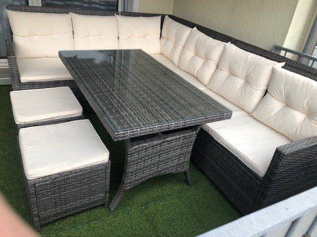 Sofas: Grosse Sitzlounge, wenig gebraucht – Gebraucht aus Altstätten von Ferto 4
