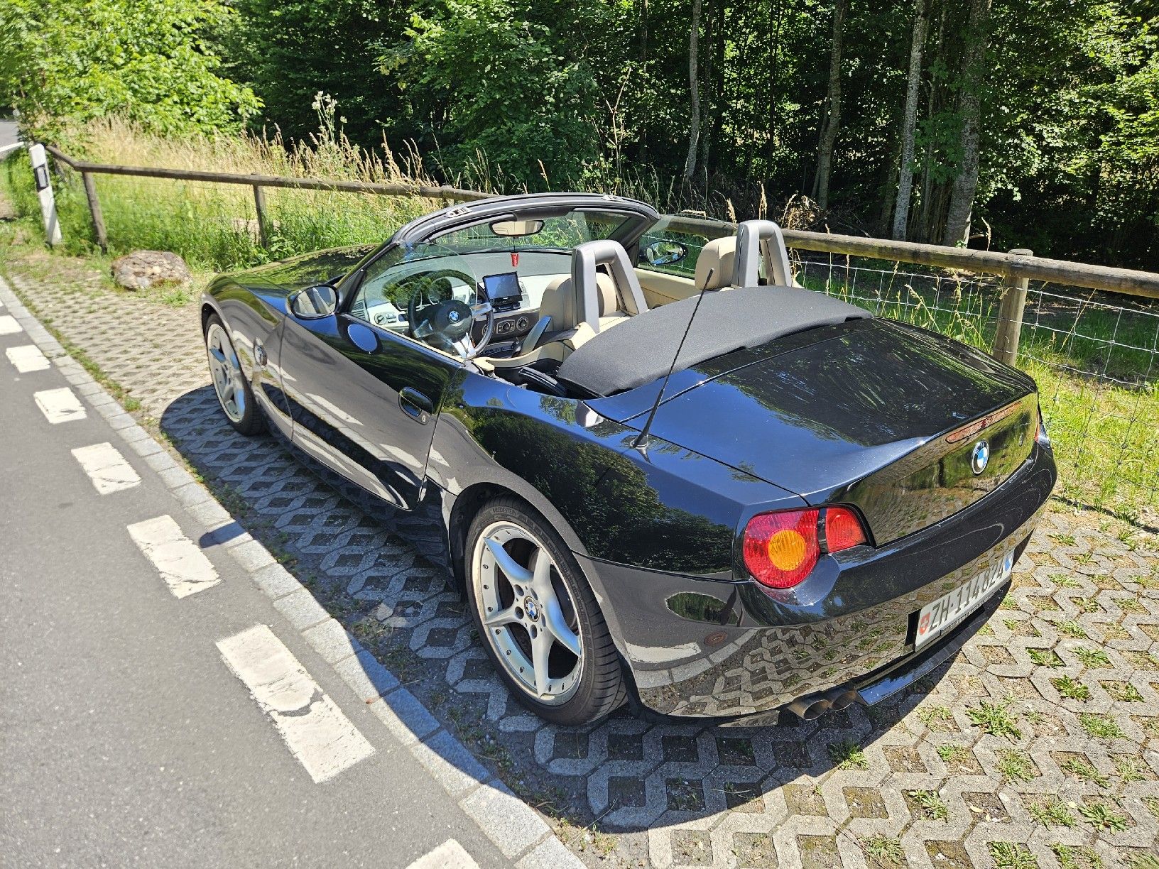 BMW Autos: BMW Z4 3.0i – Gebraucht aus Wetzikon ZH von reimann1994 4