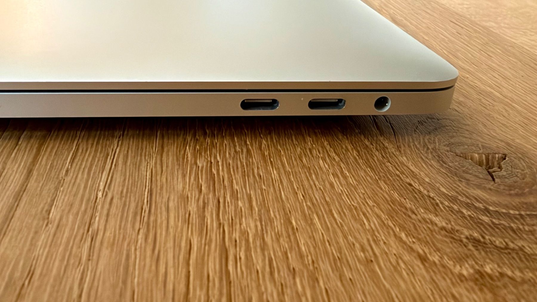 Apple Portables: 15,4"  MacBookPro – D'occasion à Root par Apollo65 2