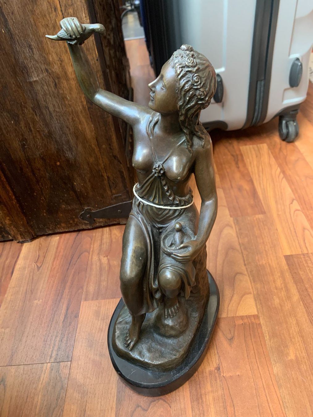 Statuette: Bronze Statue | LIQUIDATIONSVERKAUF – Nuovo (secondo la descrizione) da Luzern venduto da juliam_