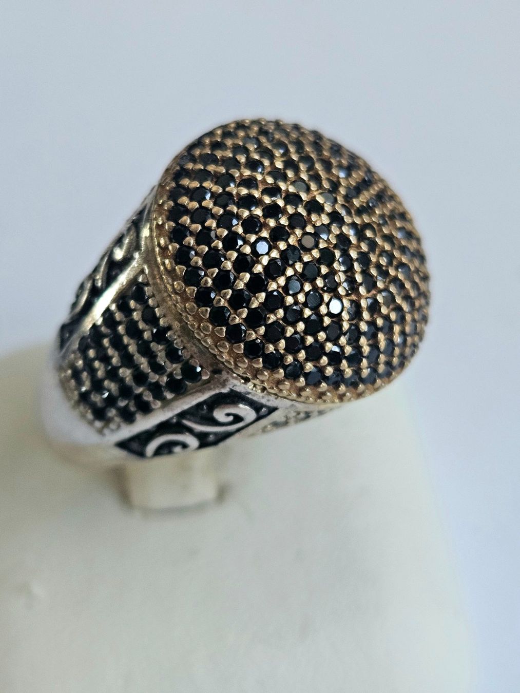 Anelli: Fingerring mit schwarzen Diamanten Grösse 65 – Nuovo (secondo la descrizione) da Zürich venduto da ben_mn5h 8