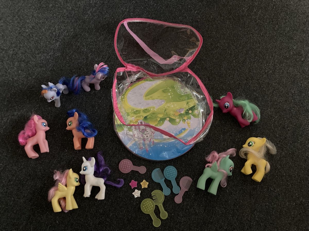 Giocattoli: Ponys und Einhörner – Usato da Wiler b.Utzenstorf venduto da Verkauf333