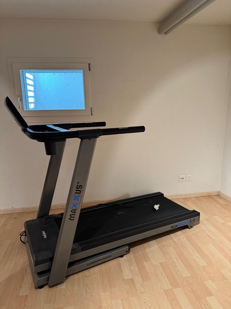 Maxxus Hometrainer: MAXXUS RunMaxx 5.0 Laufband – Usato da Wallisellen venduto da alessia02