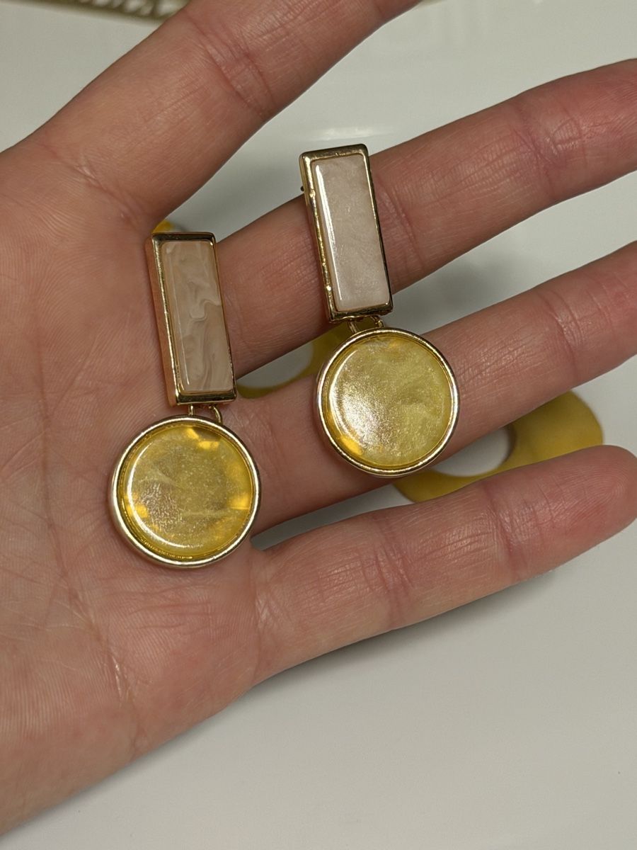 H&M Orecchini pendenti & Orecchini a lobo: Boucle oreille 5 x pièce! – Usato da Fribourg venduto da VSL-LUXE-BRAND 7