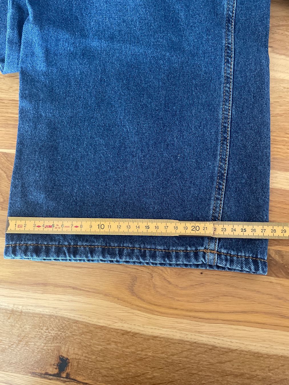 Jeans: Neue modische weit geschnittene Jeans (40) – Nuovo (secondo la descrizione) da Eiken venduto da Kermit60 4