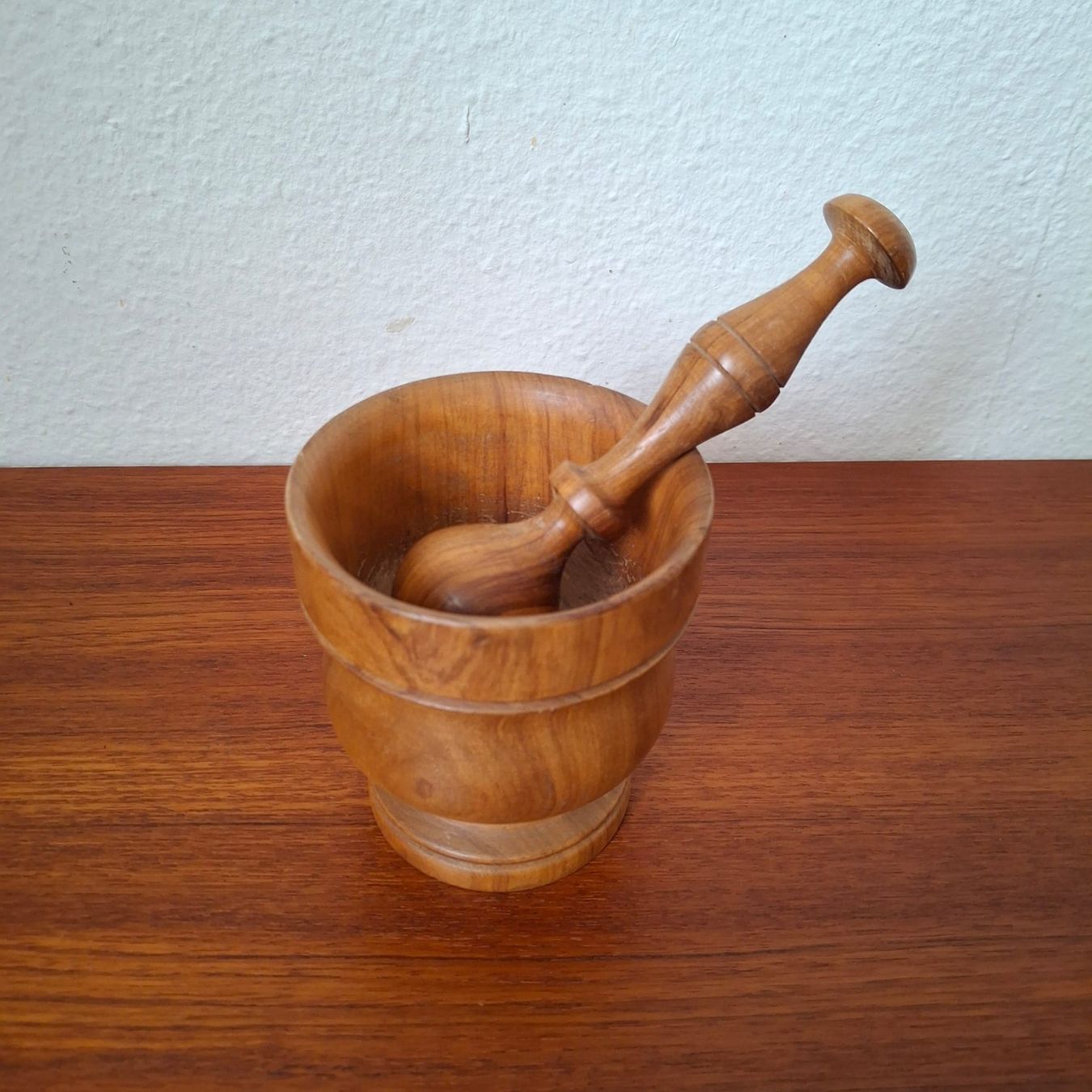 Sonstiges für das Kochen & Backen: Mortier et pilon en olivier – Gebraucht aus Neuchâtel von Rochawood 1