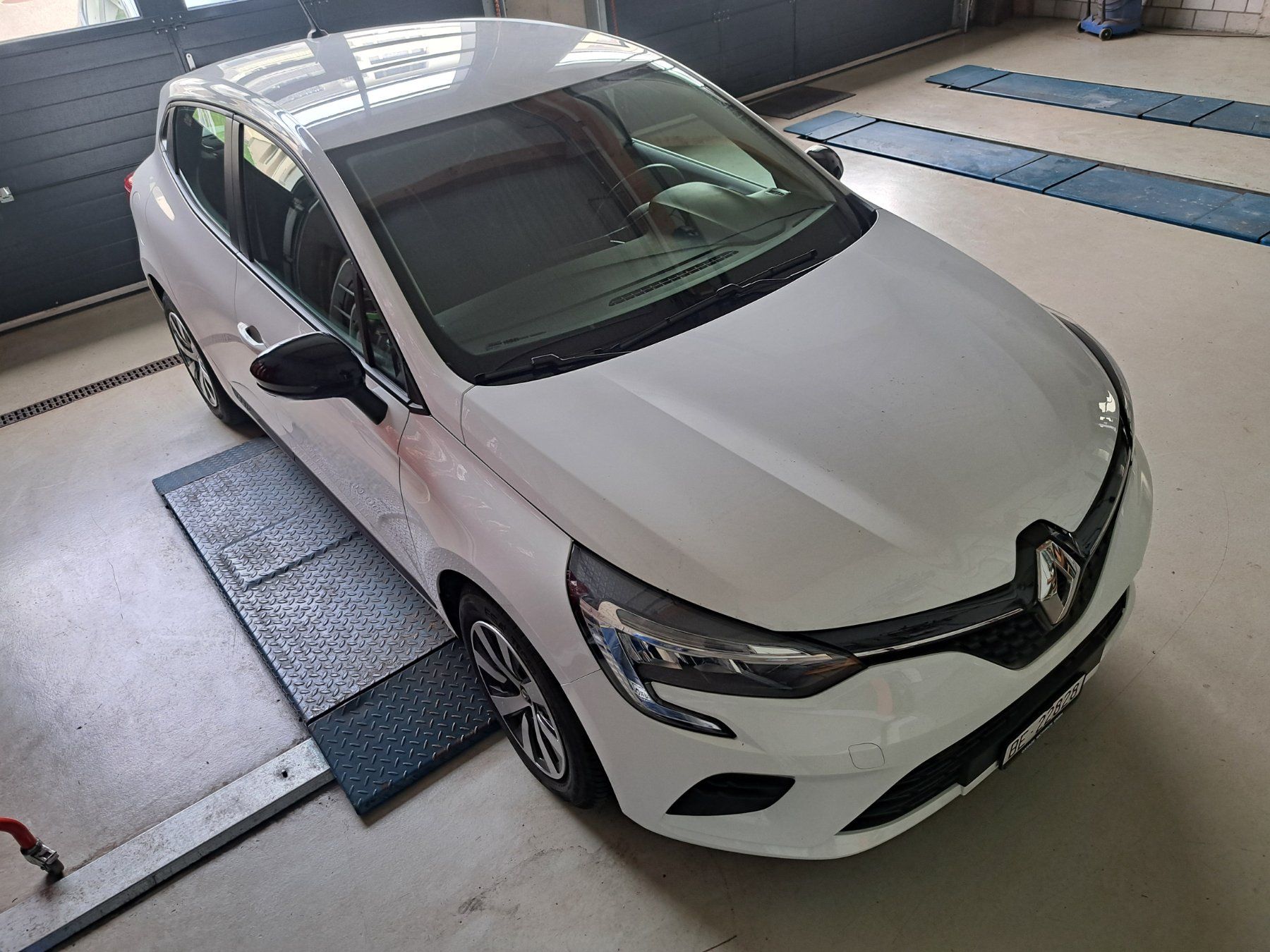 Renault Automobili: Renault Clio 1,0 Equilibre – Usato da Utzenstorf venduto da wuuzservice 1