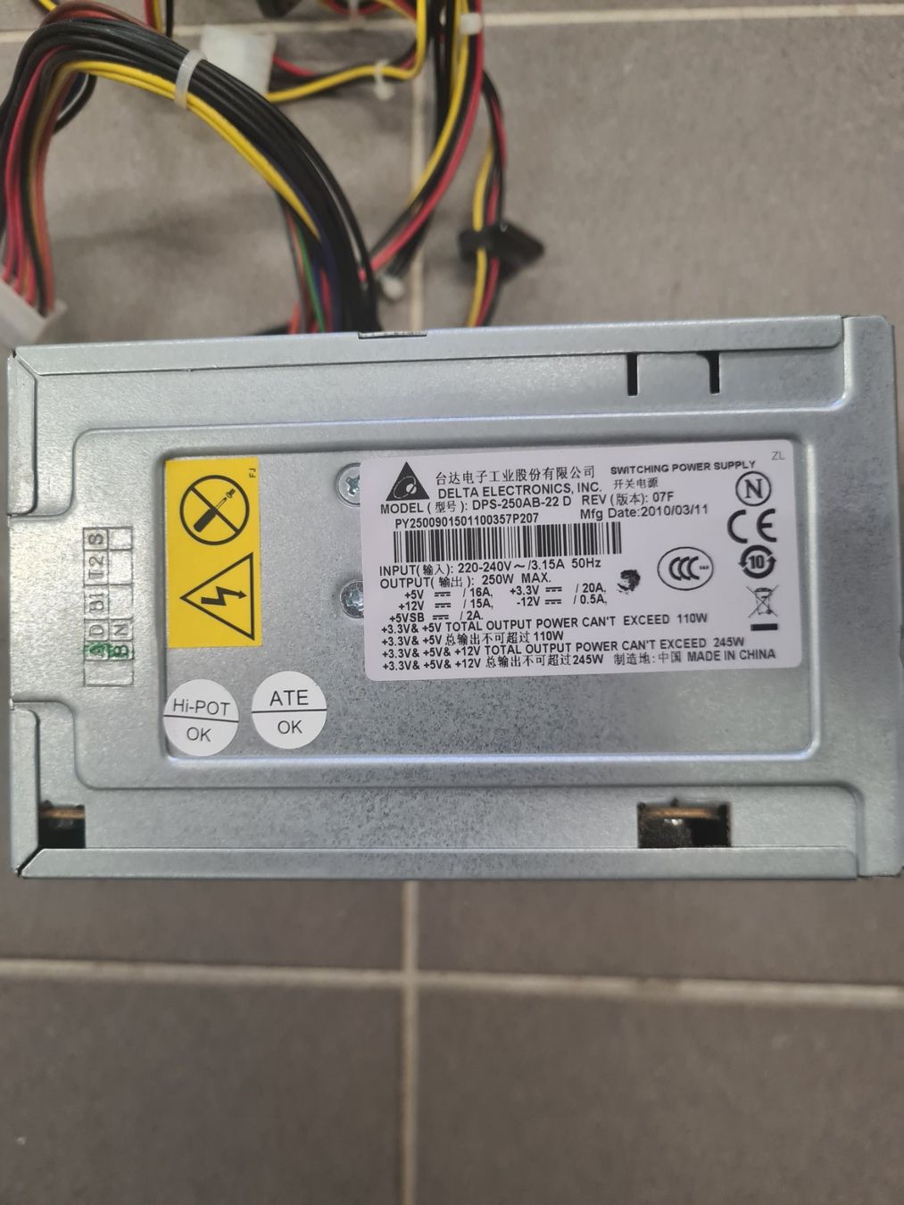 Componenti elettronici: PC Netzteil ATX Standard gebraucht – Usato da Wohlen AG venduto da AargauerAG 2