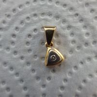 Anhänger mit kleinem Diamant