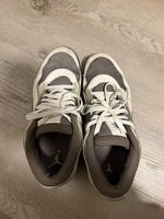 Chaussure Nike - Jordan blanc / marron