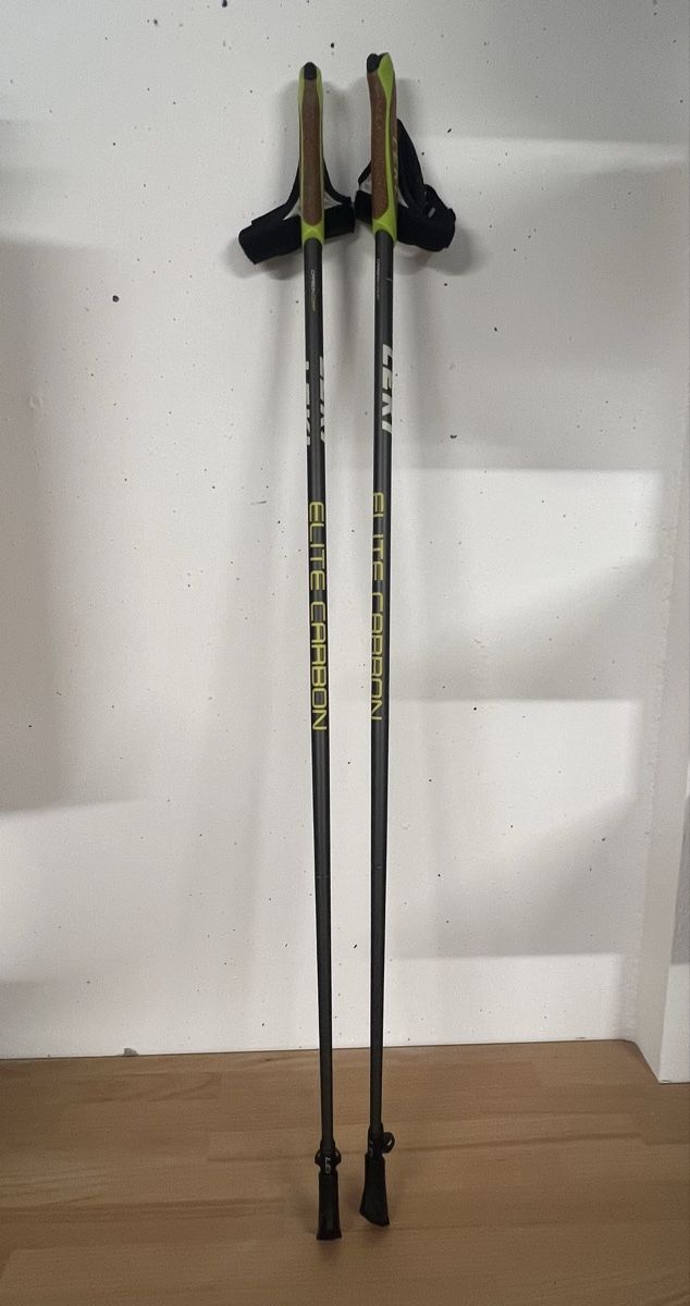 Leki Bastoncini da trekking: Batons de nordic walking Leki – Usato da Tannay venduto da mic_5gvv