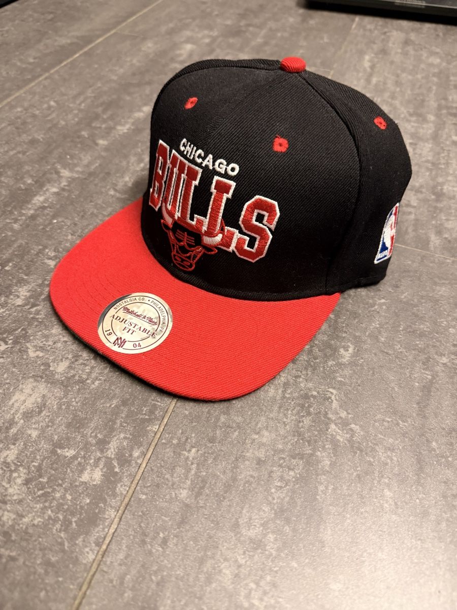 Mitchell & Ness Copricapi, berretti & cappellini: Chicago Bulls Kappe Mitchell & Ness – Nuovo (secondo la descrizione) da Wettingen venduto da Rueetschi