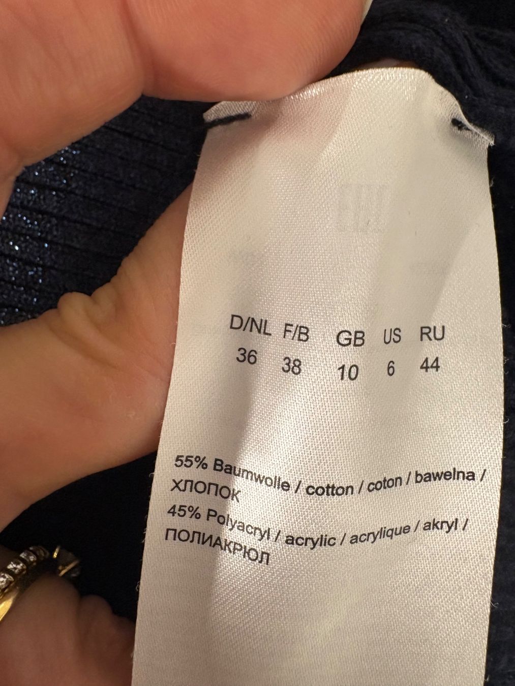 Pulls & Sweat-shirts: Tuzzi Strickpullover dunkelblau mit Pailletten 36/38 – Neuf (Voir description) à Regensdorf par sec_l5cr 4