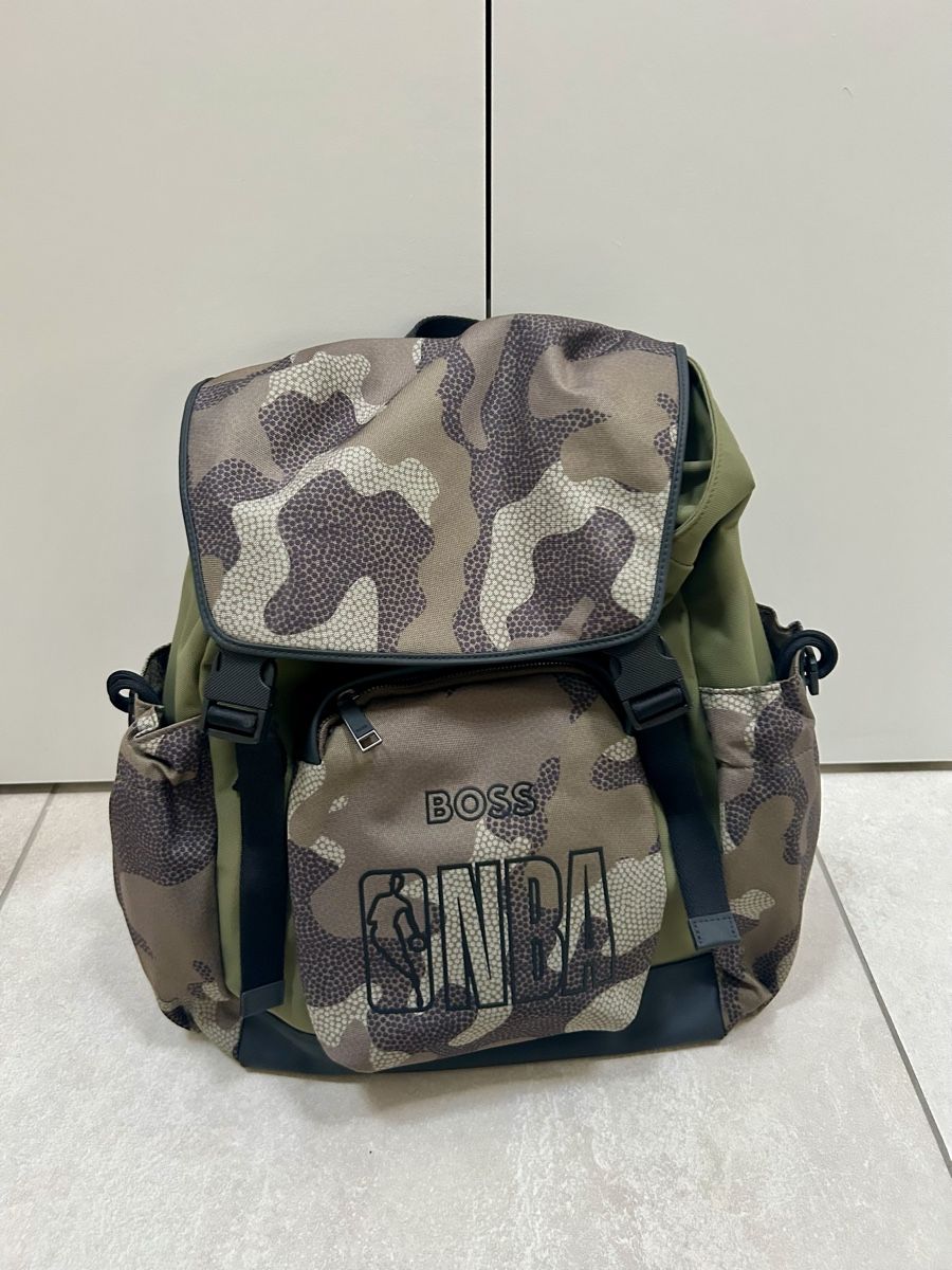 Hugo Boss Zaini: Rucksack NBA-Boss – Nuovo (secondo la descrizione) da Obfelden venduto da 4star4
