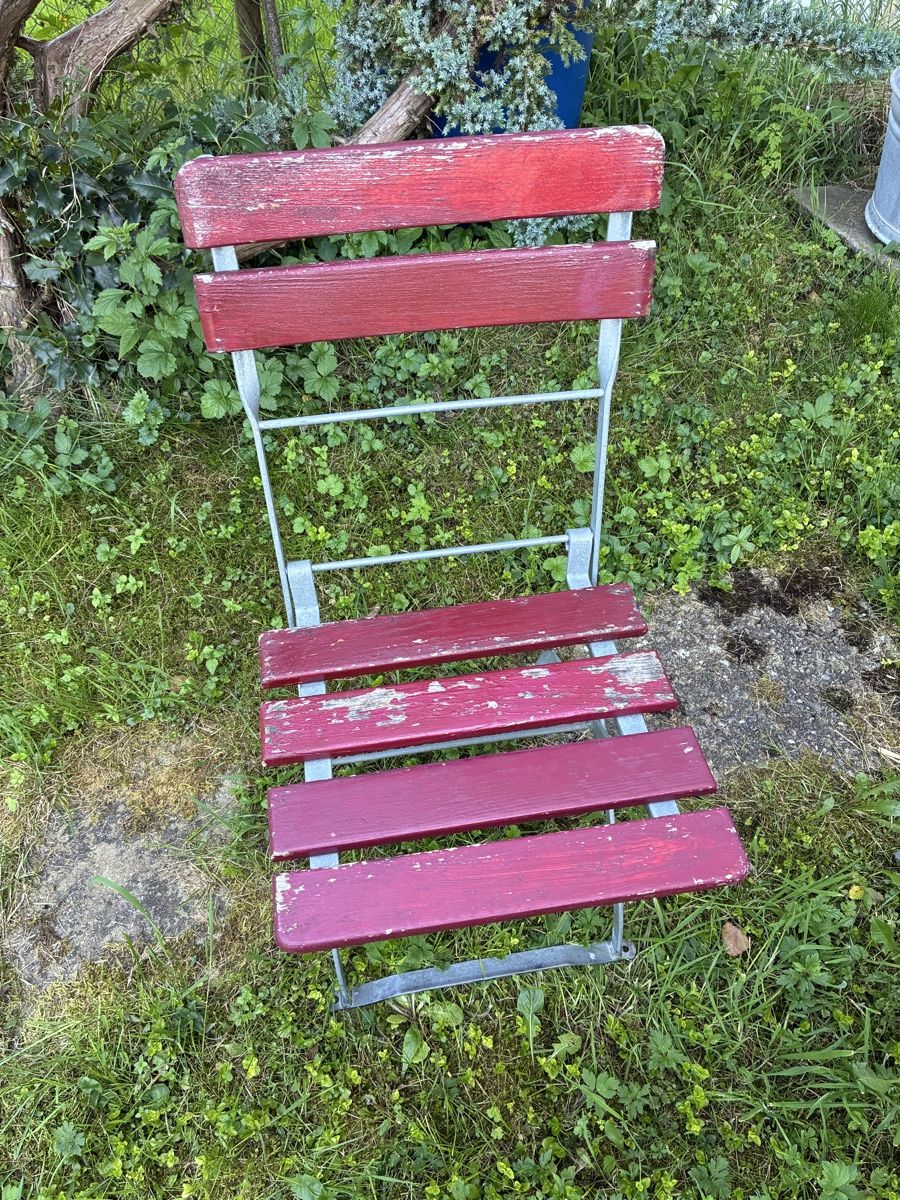 Set di tavolo e panche: Holzgartentisch mit Stühlen – Usato da St. Gallen venduto da DePf 5