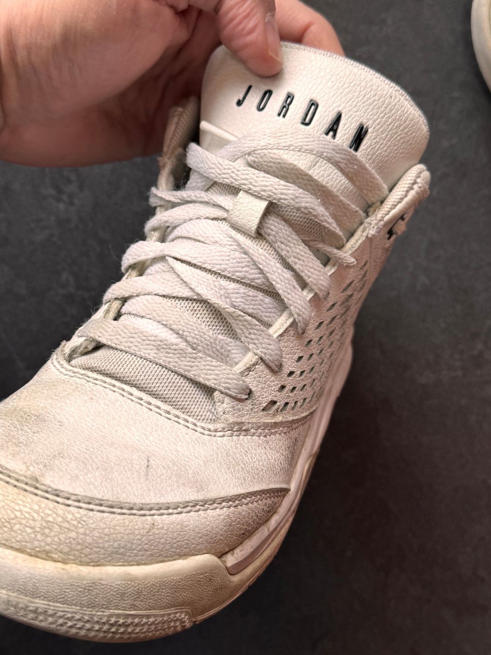 Jordan Herrenschuhe: Nike Jordan Schuhe, weiss, 37.5 – Gebraucht aus Baar von qsi2005 3