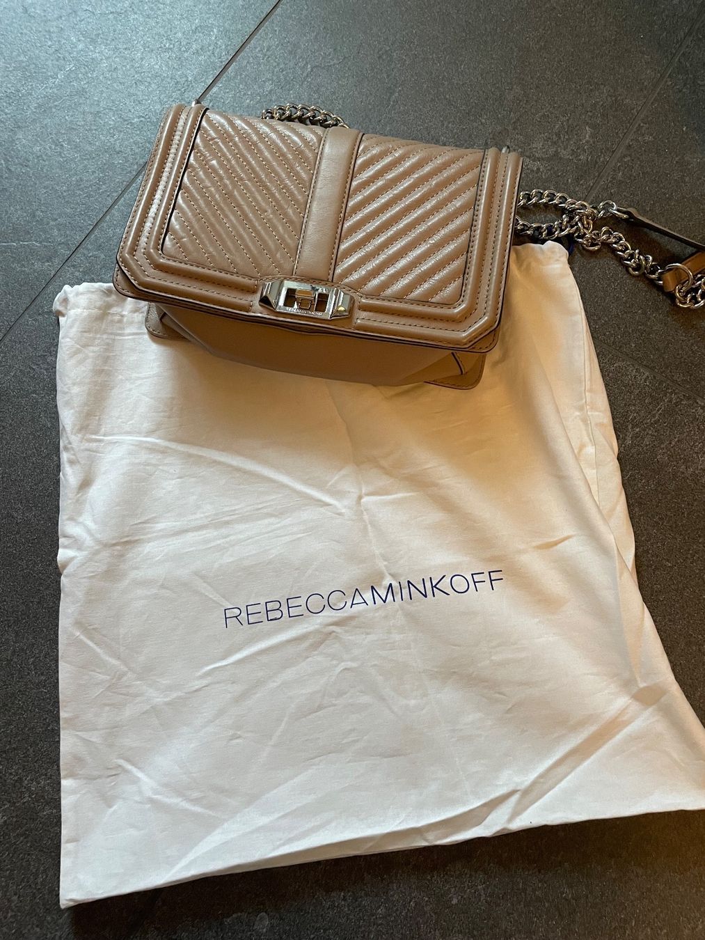 Borse da donna: Rebecca Minkoff Tasche / Leder – Usato da Pfäffikon ZH venduto da so.ni 4