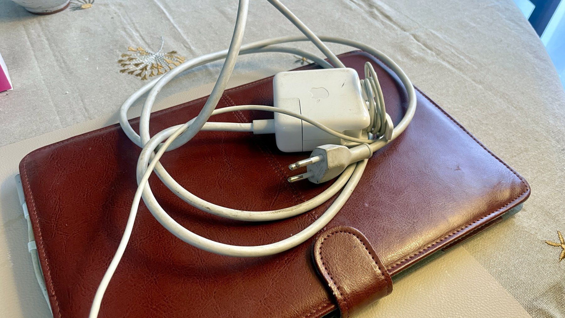 Apple Notebook: Apple Mac Book Air - Batterie neuve – Usato da Servion venduto da Phm 3