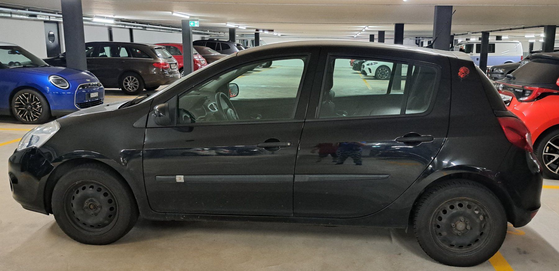 Renault Automobili: Clio mit Motoschaden – Difettoso da Adliswil venduto da enidan-12 3