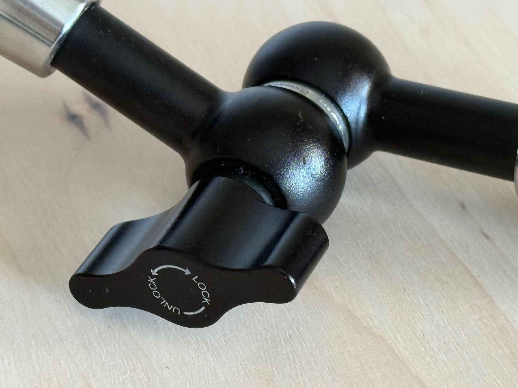 Smallrig Fixations: SmallRig Magic Arm 2065, 5", 1/4 " Schrauben – D'occasion à Solothurn par omtara 1