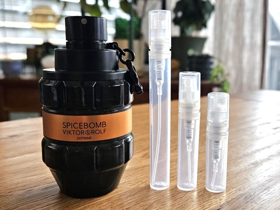Profumi & Eau de Toilette: Spicebomb Extreme - Abfüllung 2ml – Usato da Zürich venduto da Flatus
