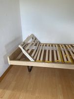 Bett 90x200cm (bei Bedarf mit Matratze)